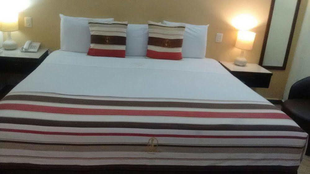Madero Suites Coatzacoalcos Exteriör bild