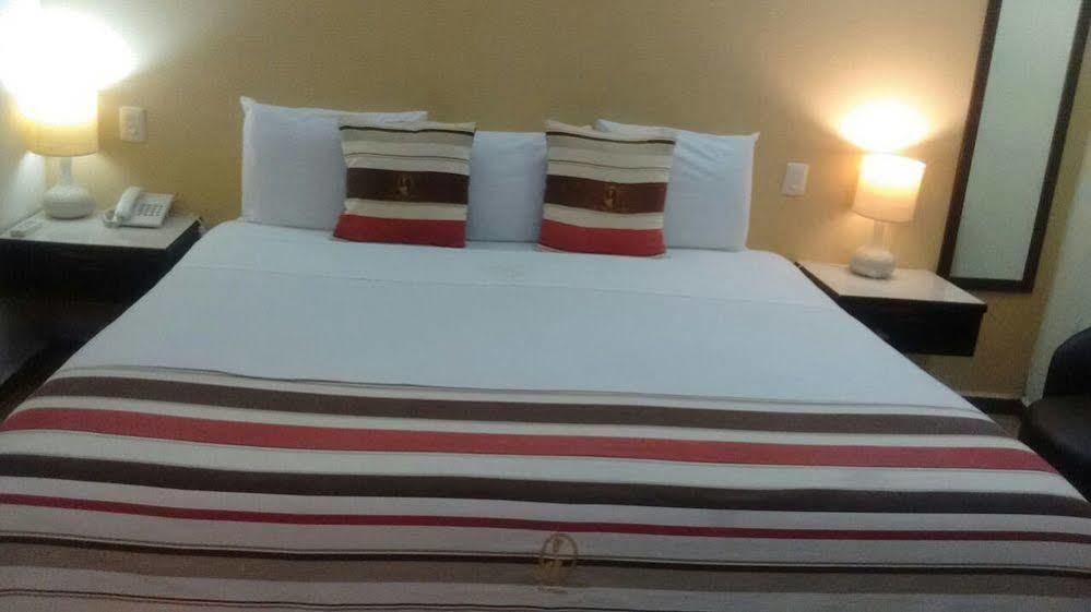 Madero Suites Coatzacoalcos Exteriör bild